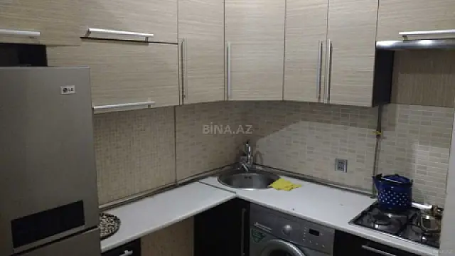 Satılır 2 otaqlı mənzil 70 m²