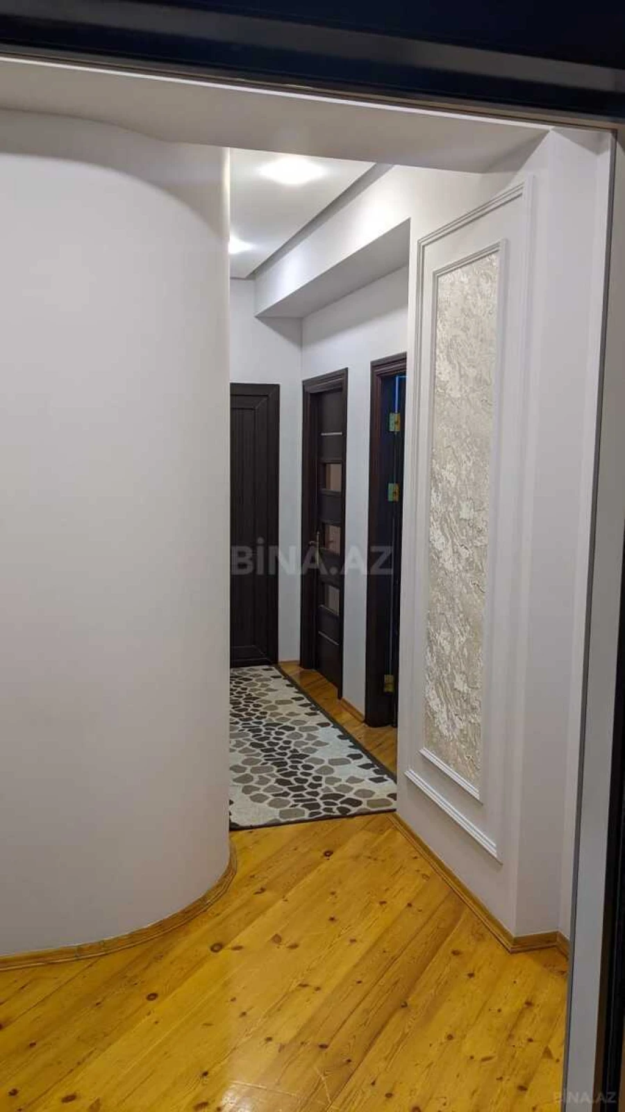 Satılır 2 otaqlı mənzil 70 m²