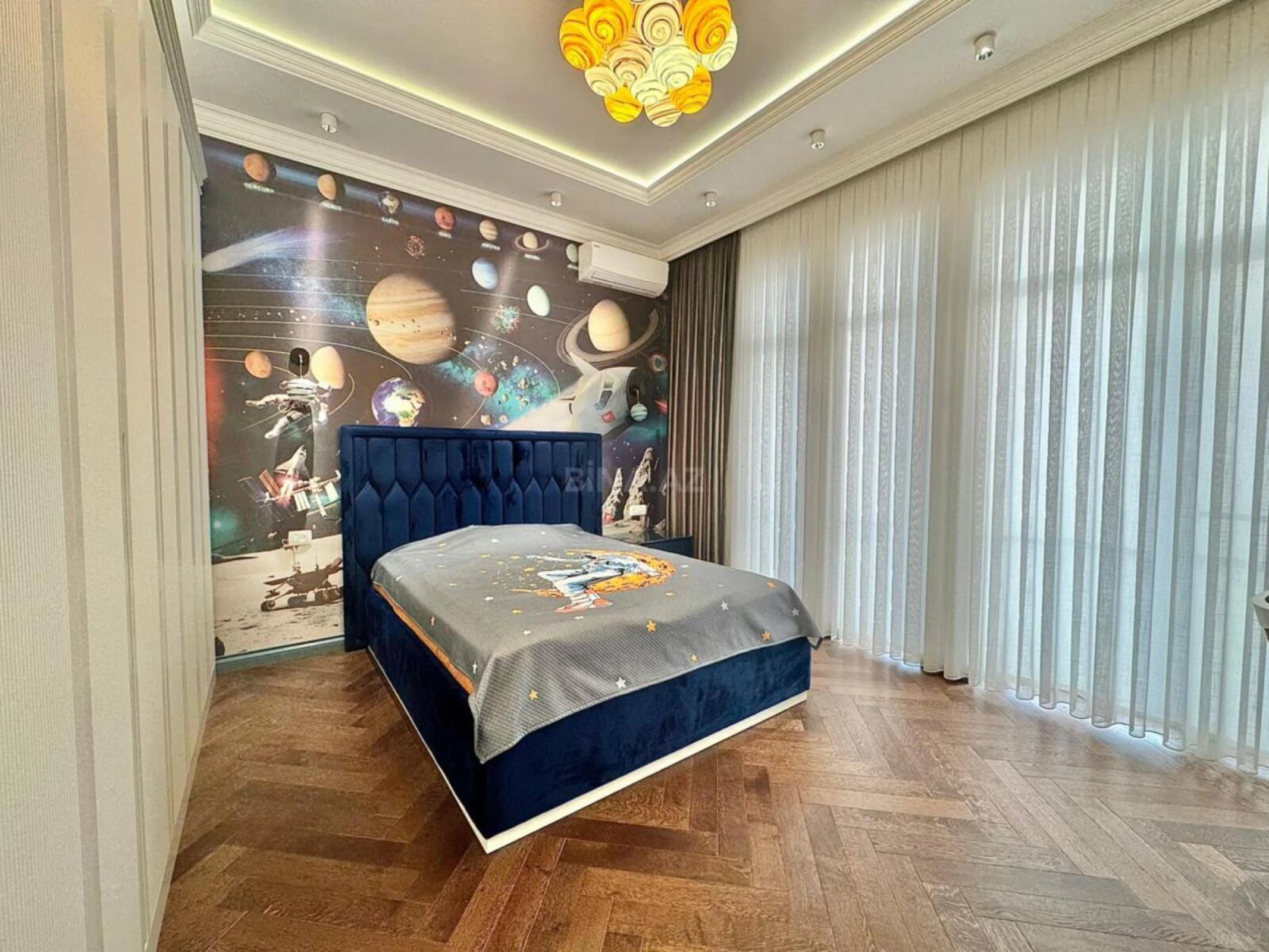 Satılır 5 otaqlı həyət evi 354 m²