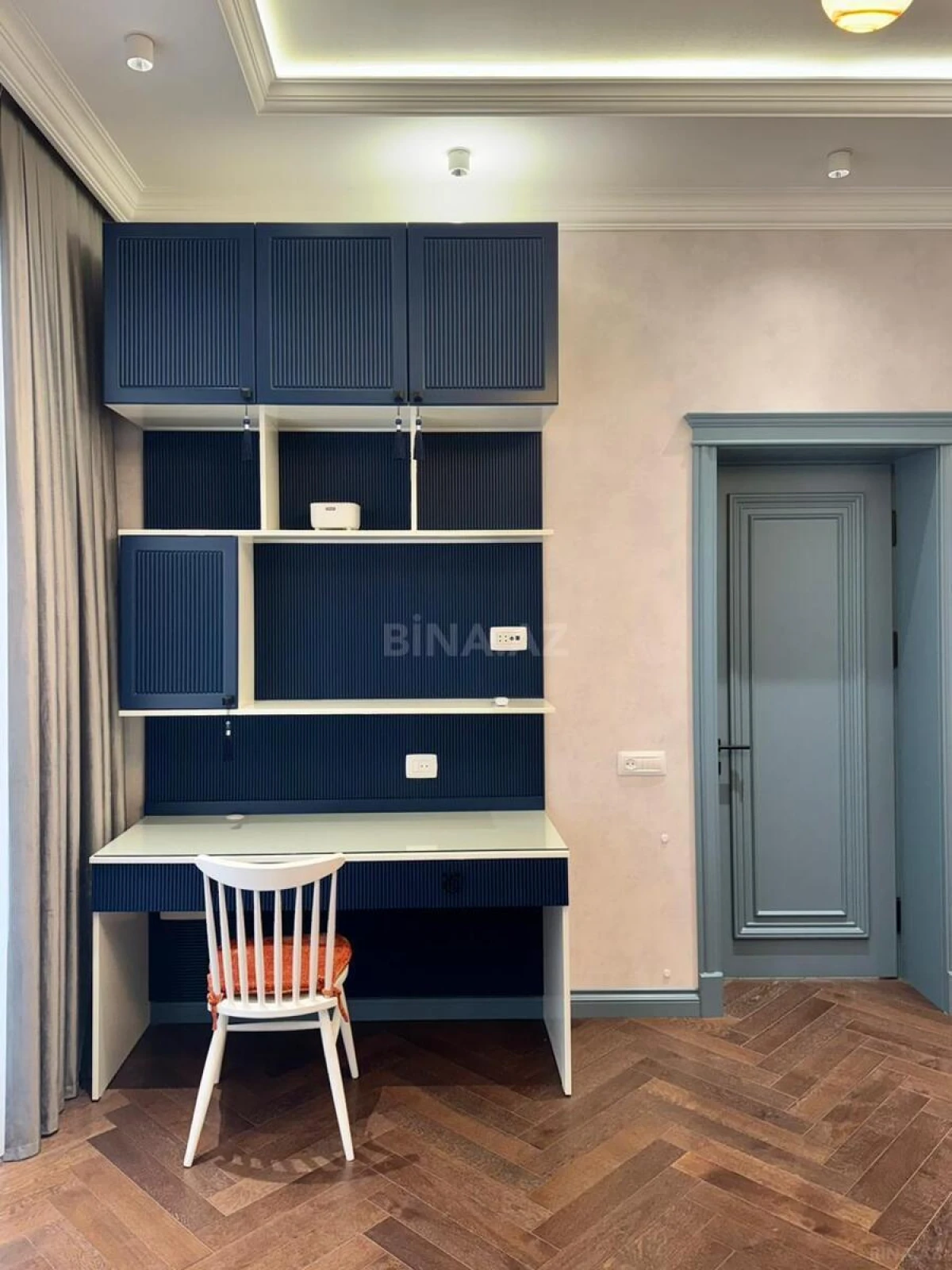 Satılır 5 otaqlı həyət evi 354 m²