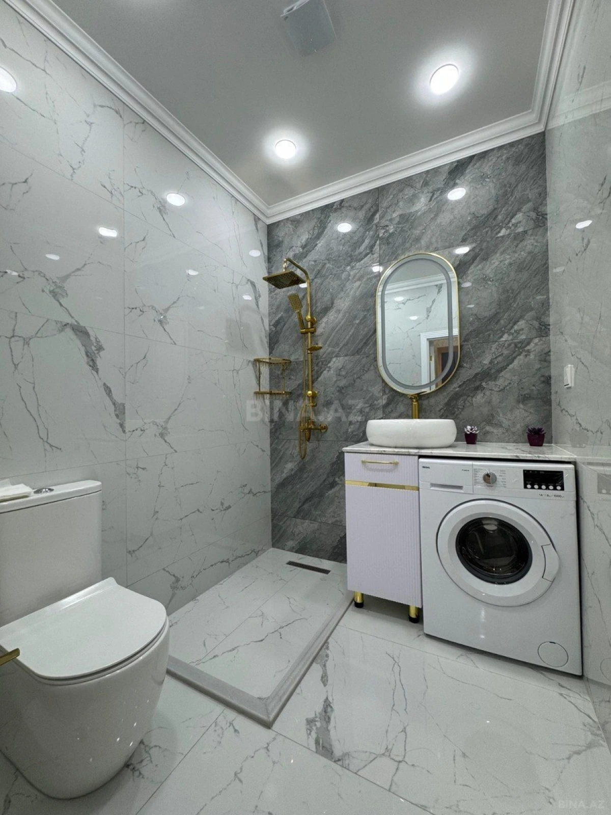 Satılır 2 otaqlı mənzil 56 m²