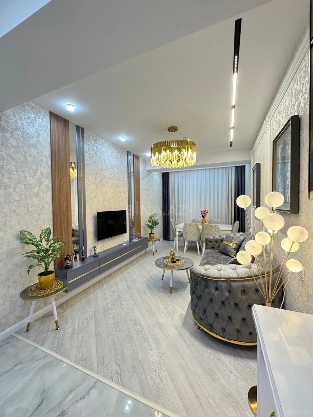 Satılır 2 otaqlı mənzil 56 m²