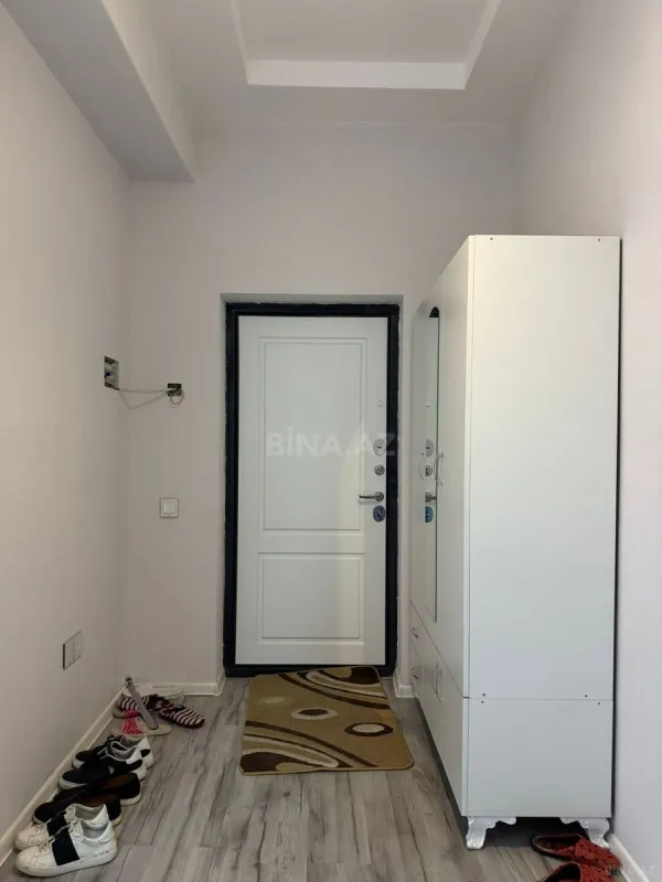 Kirayə verilir 2 otaqlı mənzil 88 m²