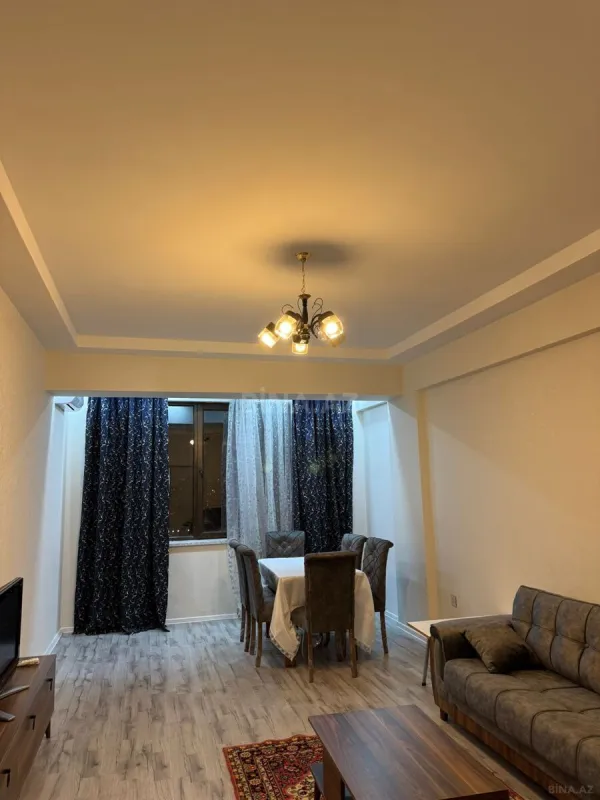 Kirayə verilir 2 otaqlı mənzil 88 m²