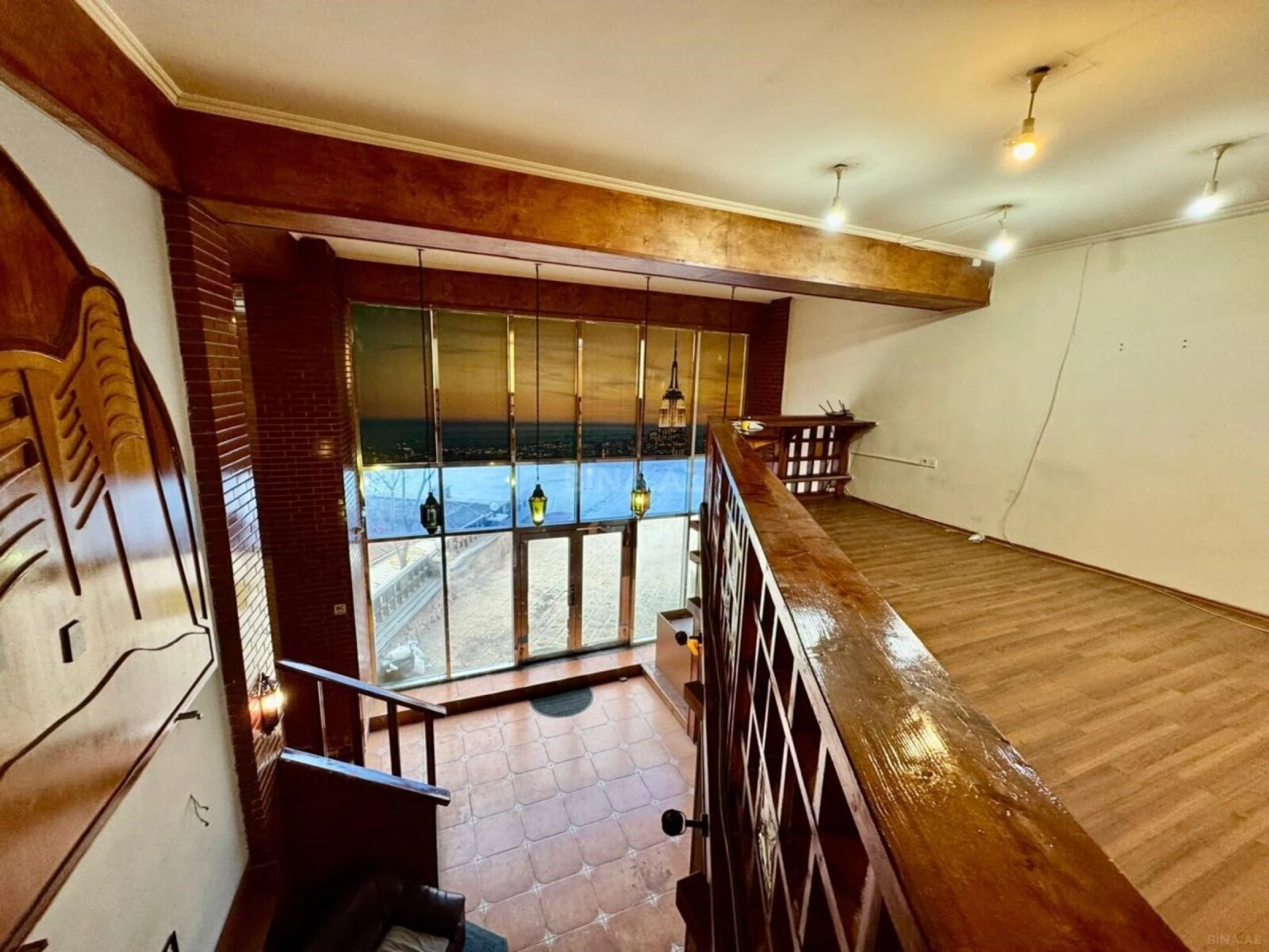 Kirayə verilir obyekt 130 m²