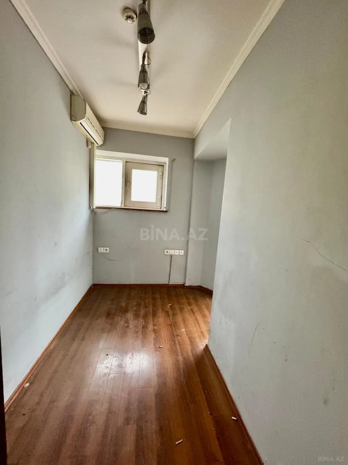 Kirayə verilir obyekt 130 m²