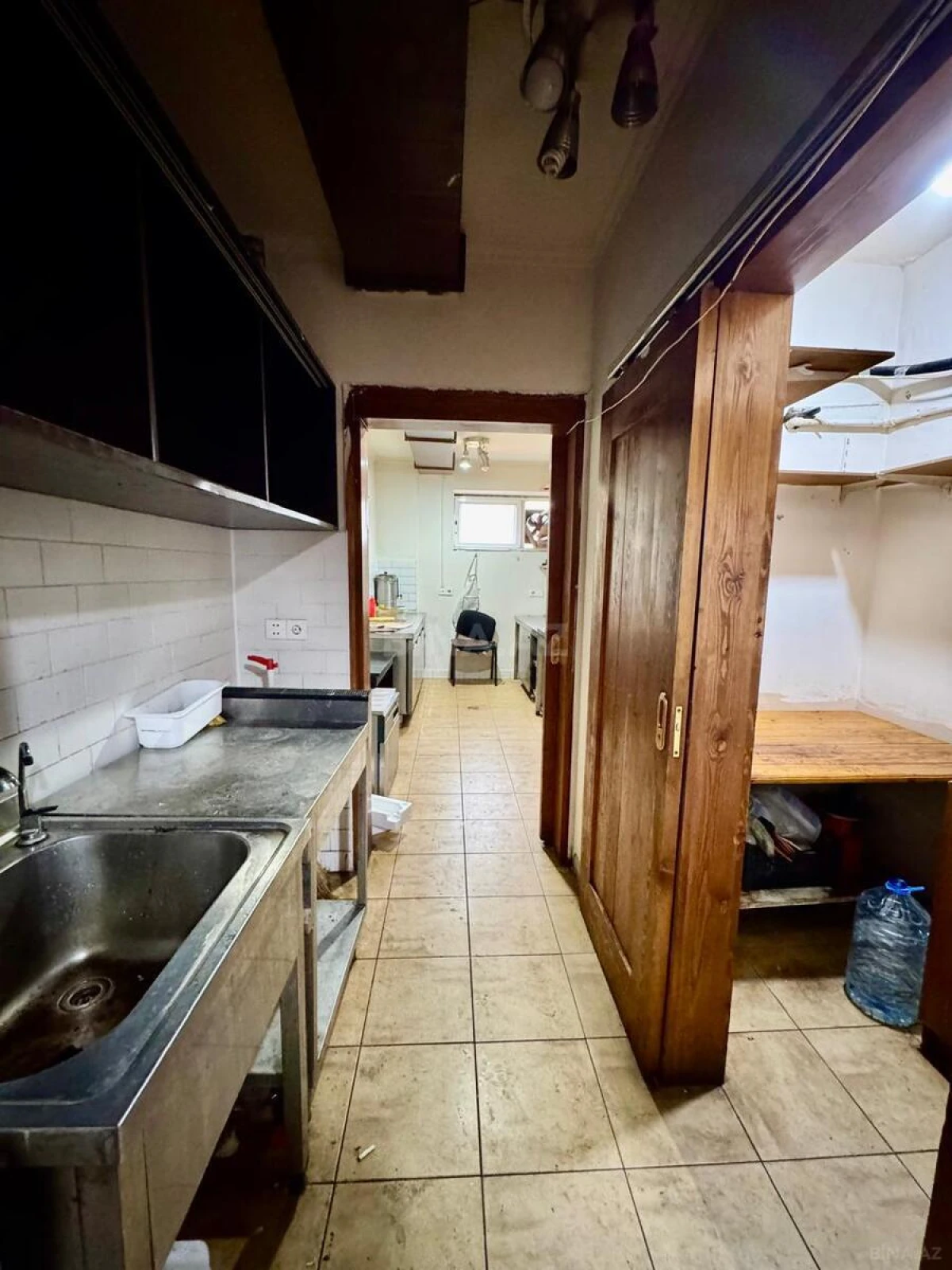 Kirayə verilir obyekt 130 m²