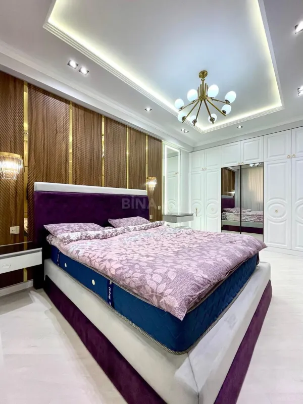 Satılır 3 otaqlı mənzil 111 m²