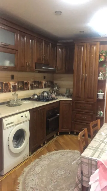 Satılır 3 otaqlı mənzil 75 m²