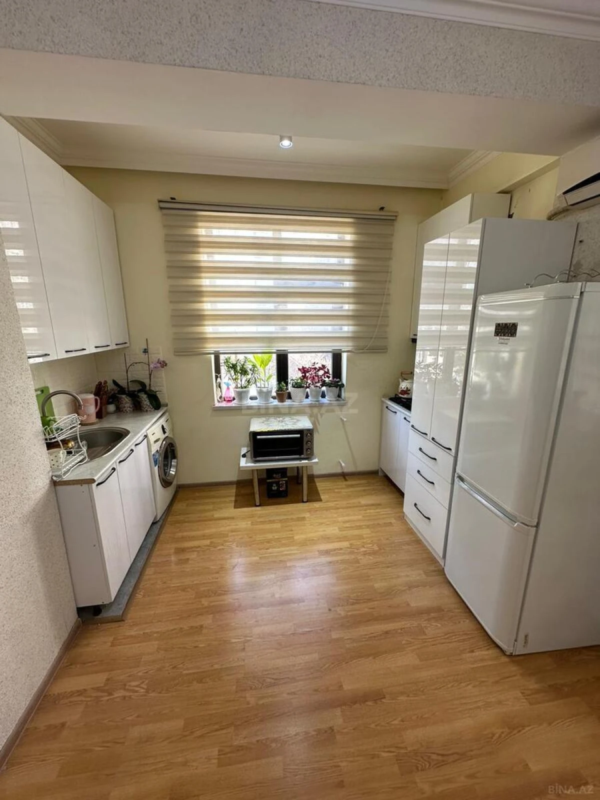 Satılır 3 otaqlı mənzil 86 m²