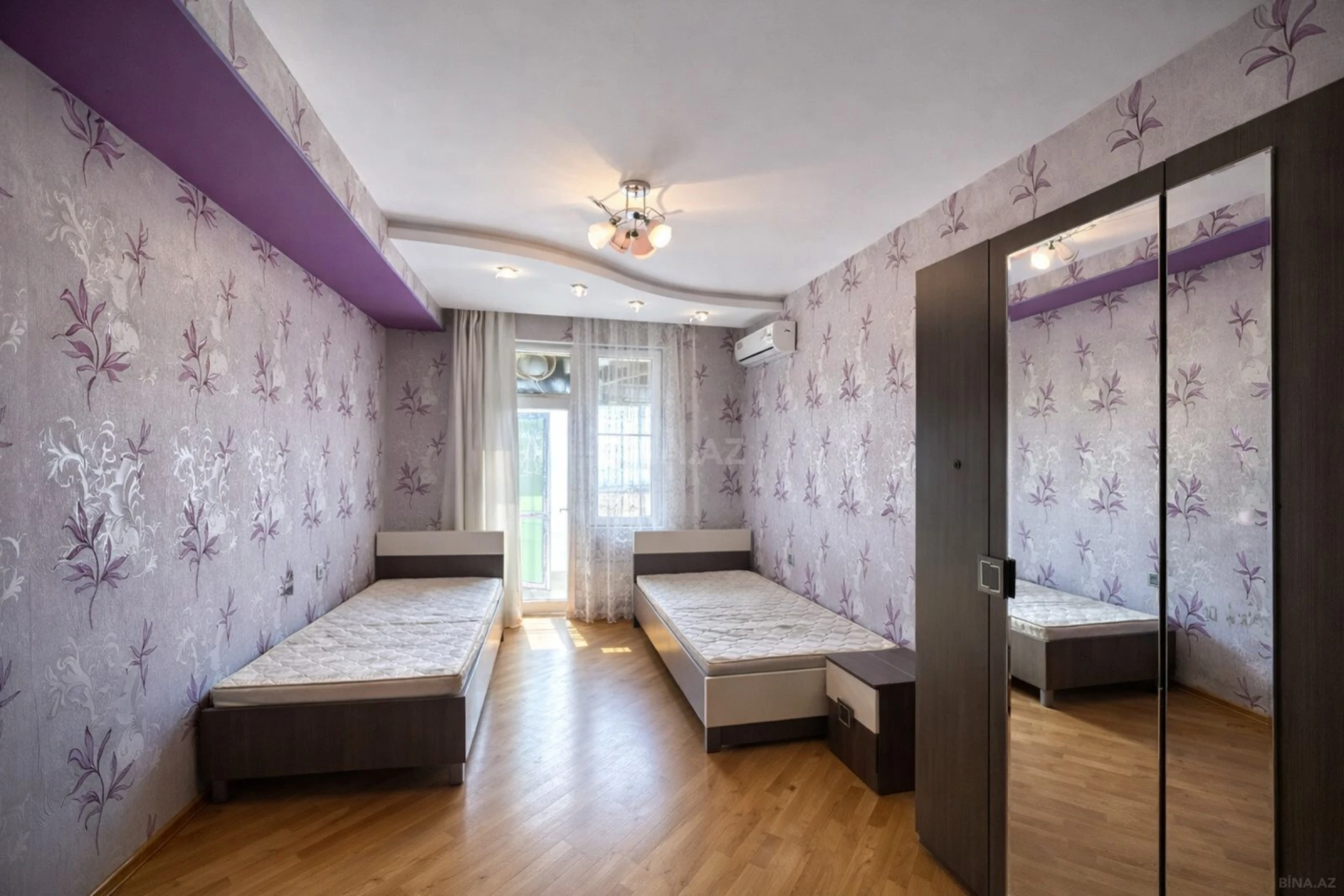 Satılır 3 otaqlı mənzil 91 m²