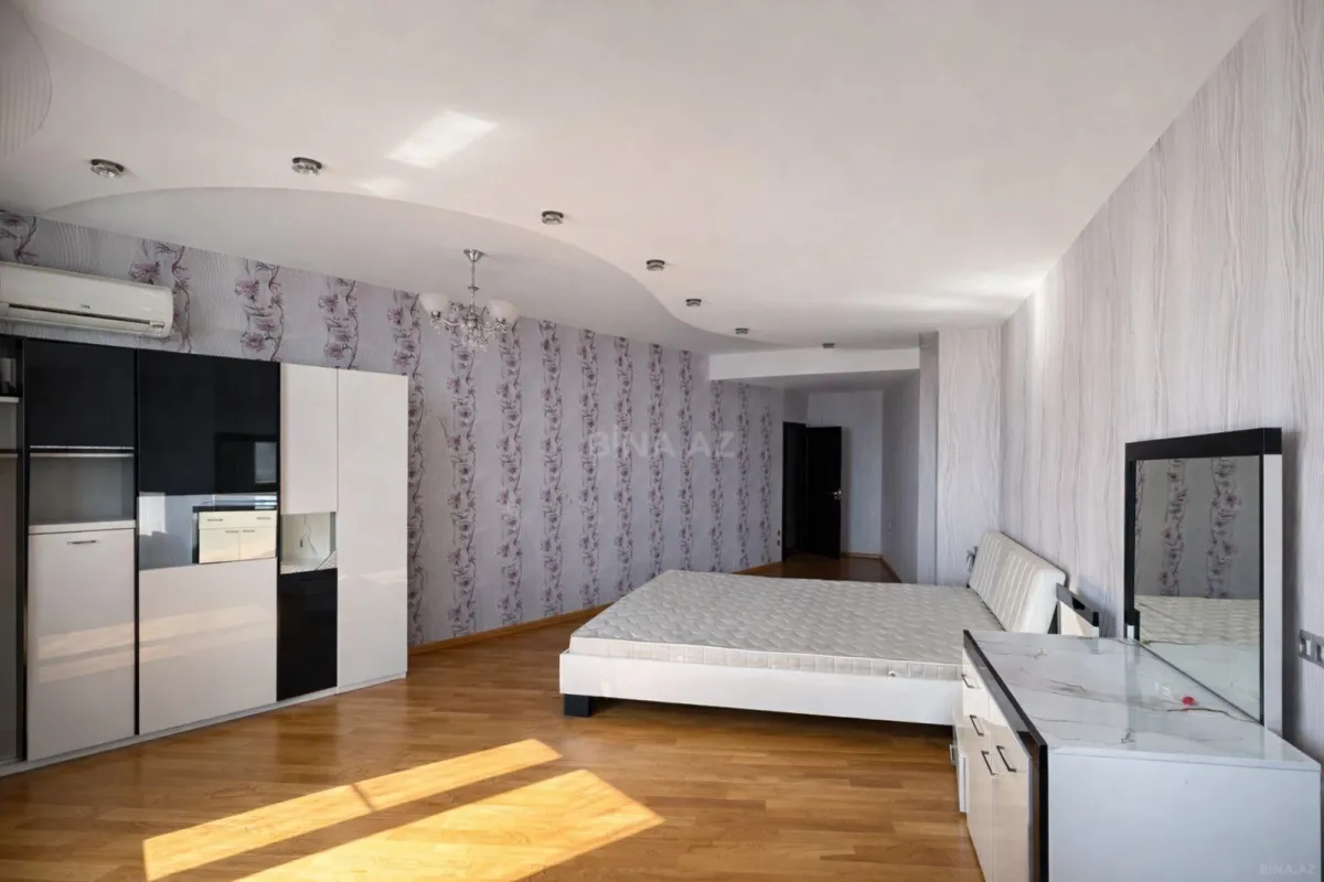 Satılır 3 otaqlı mənzil 91 m²