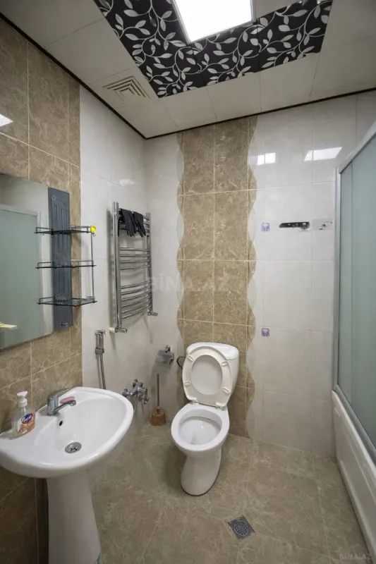 Satılır 3 otaqlı mənzil 91 m²