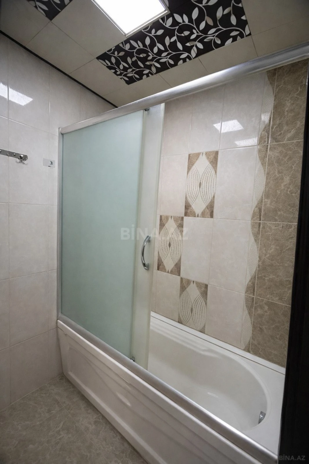 Satılır 3 otaqlı mənzil 91 m²