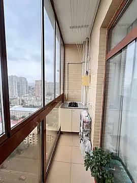 Satılır 2 otaqlı mənzil 100 m²