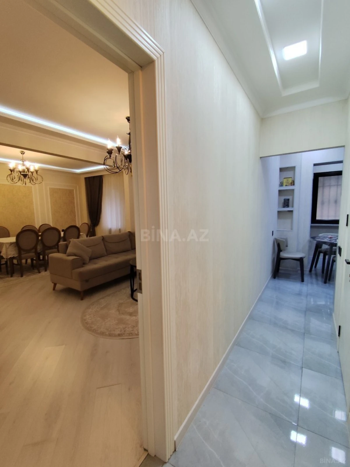 Satılır 4 otaqlı mənzil 100 m²
