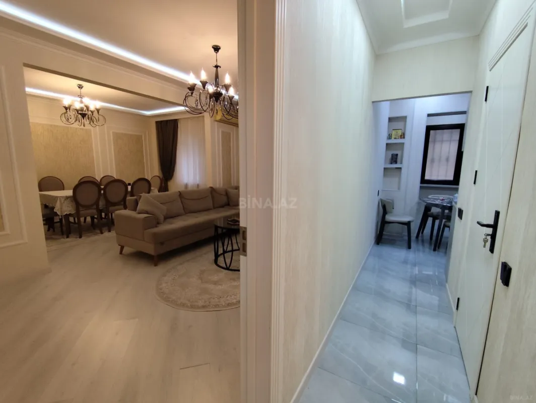 Satılır 4 otaqlı mənzil 100 m²