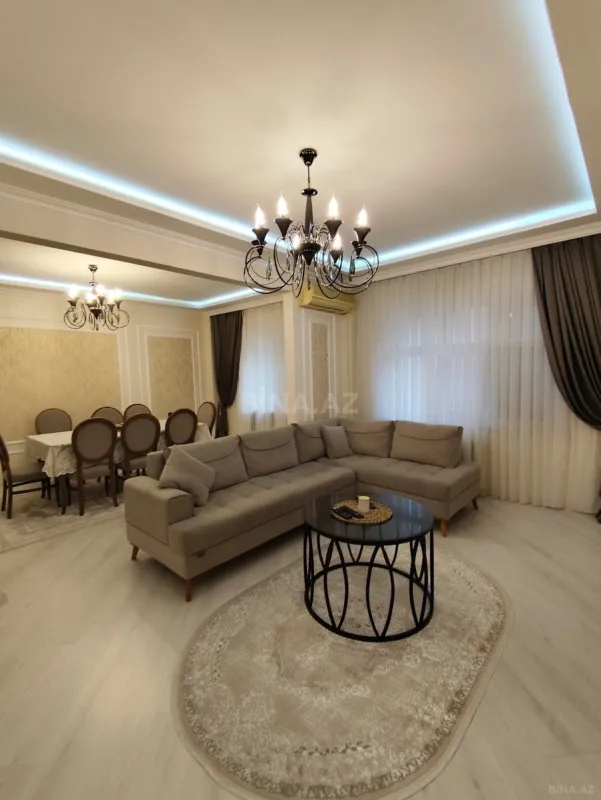 Satılır 4 otaqlı mənzil 100 m²
