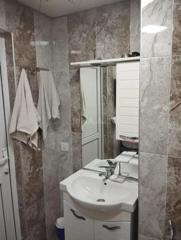 Satılır 2 otaqlı mənzil 61.2 m²