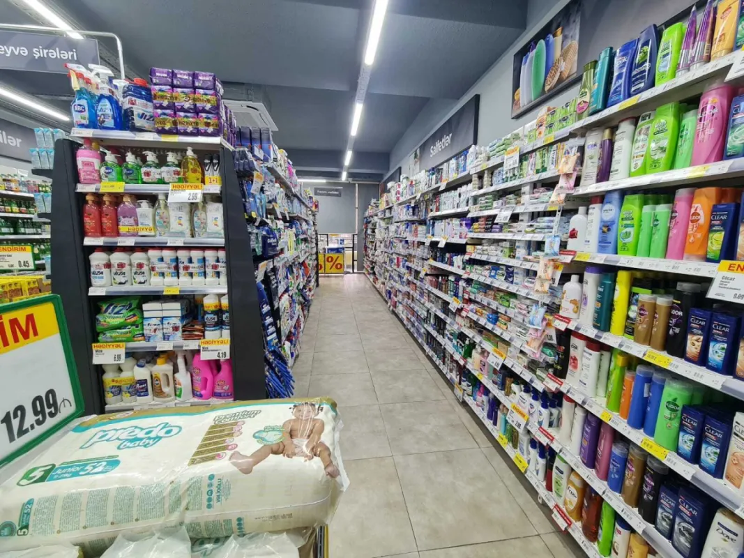 Satılır obyekt 600 m²