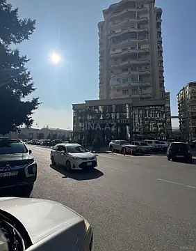 Satılır 2 otaqlı mənzil 68 m²