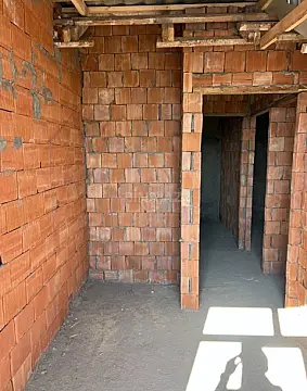 Satılır 2 otaqlı mənzil 68 m²