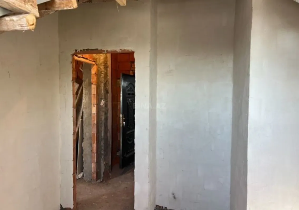 Satılır 2 otaqlı mənzil 68 m²