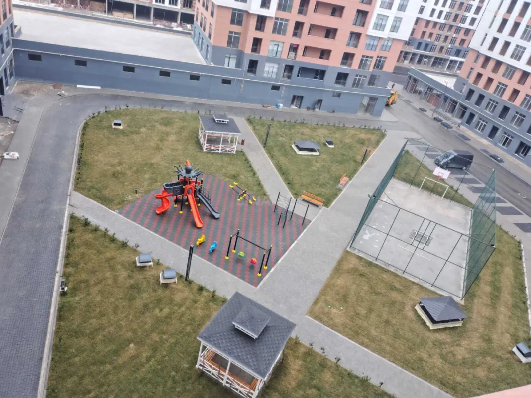 Satılır 2 otaqlı mənzil 65 m²