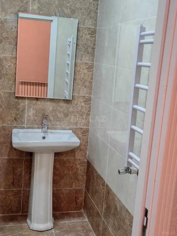 Satılır 2 otaqlı mənzil 65 m²