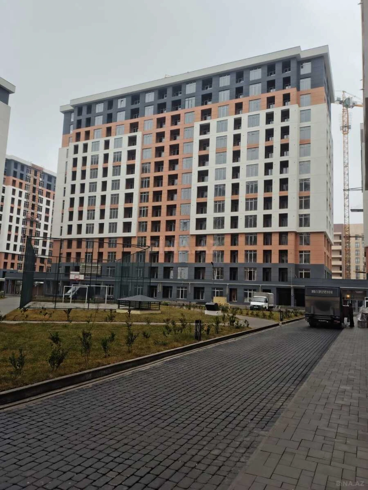 Satılır 2 otaqlı mənzil 65 m²