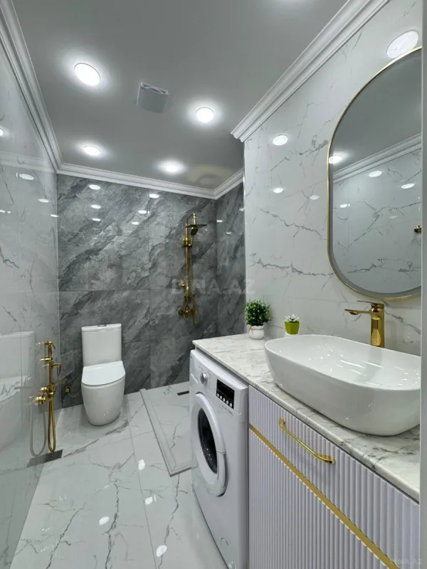 Satılır 3 otaqlı mənzil 82 m²