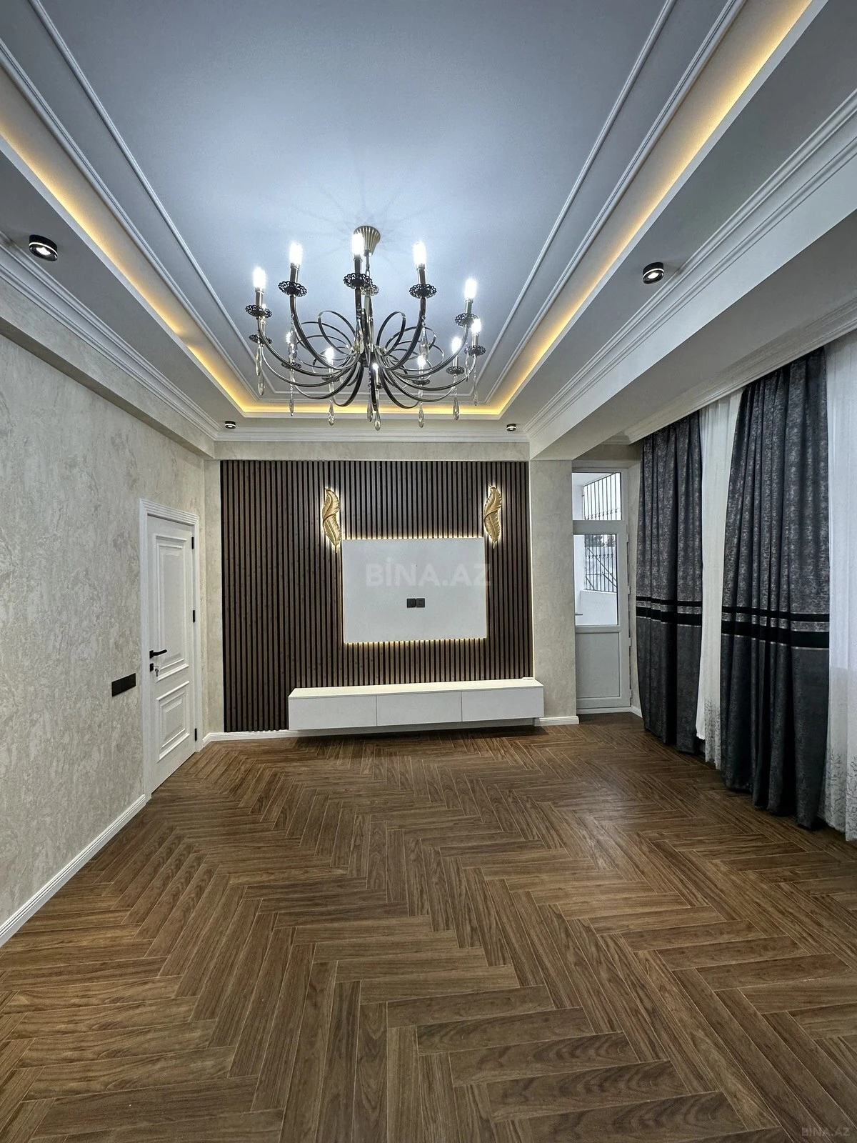Satılır 3 otaqlı mənzil 108 m²