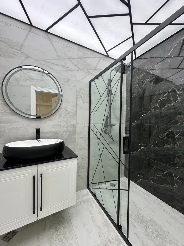 Satılır 3 otaqlı mənzil 108 m²