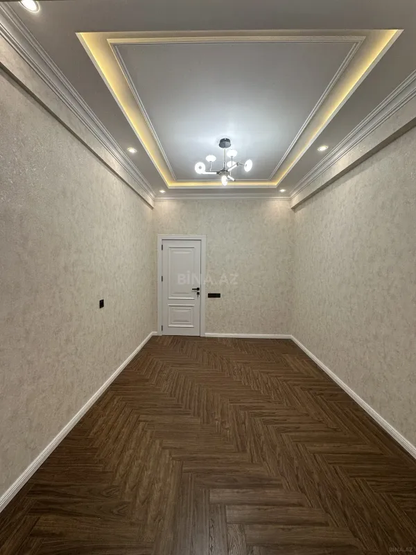 Satılır 3 otaqlı mənzil 108 m²