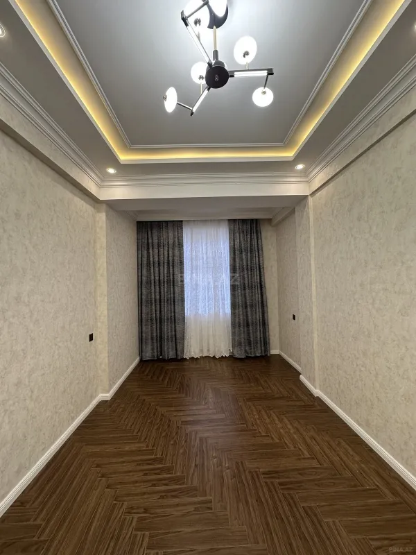 Satılır 3 otaqlı mənzil 108 m²