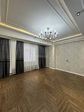 Satılır 3 otaqlı mənzil 108 m²