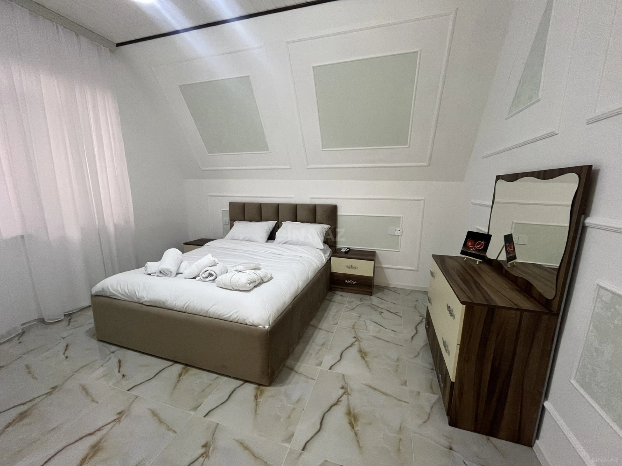 Kirayə verilir 4 otaqlı mənzil 110 m²