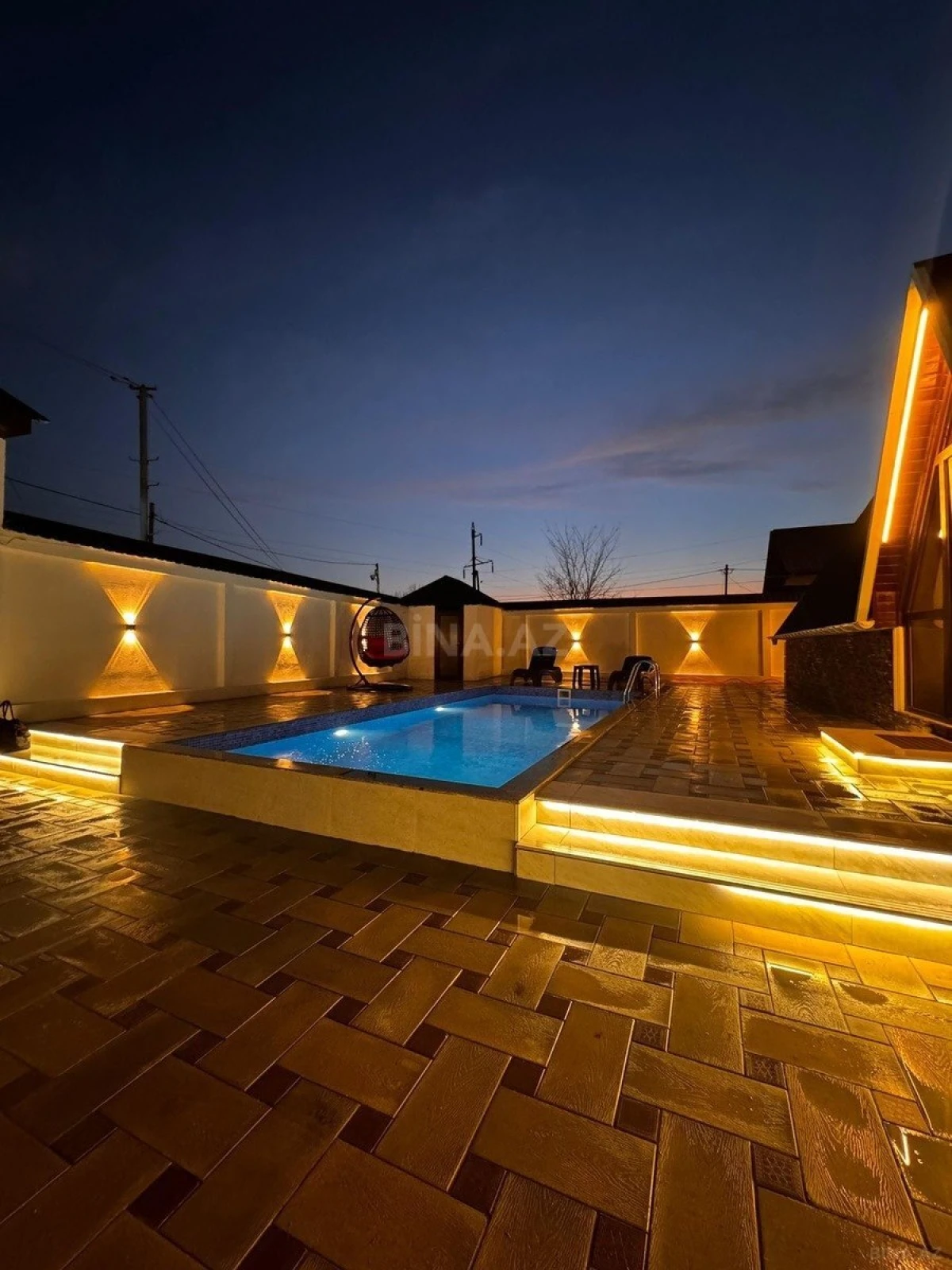 Kirayə verilir 4 otaqlı mənzil 110 m²