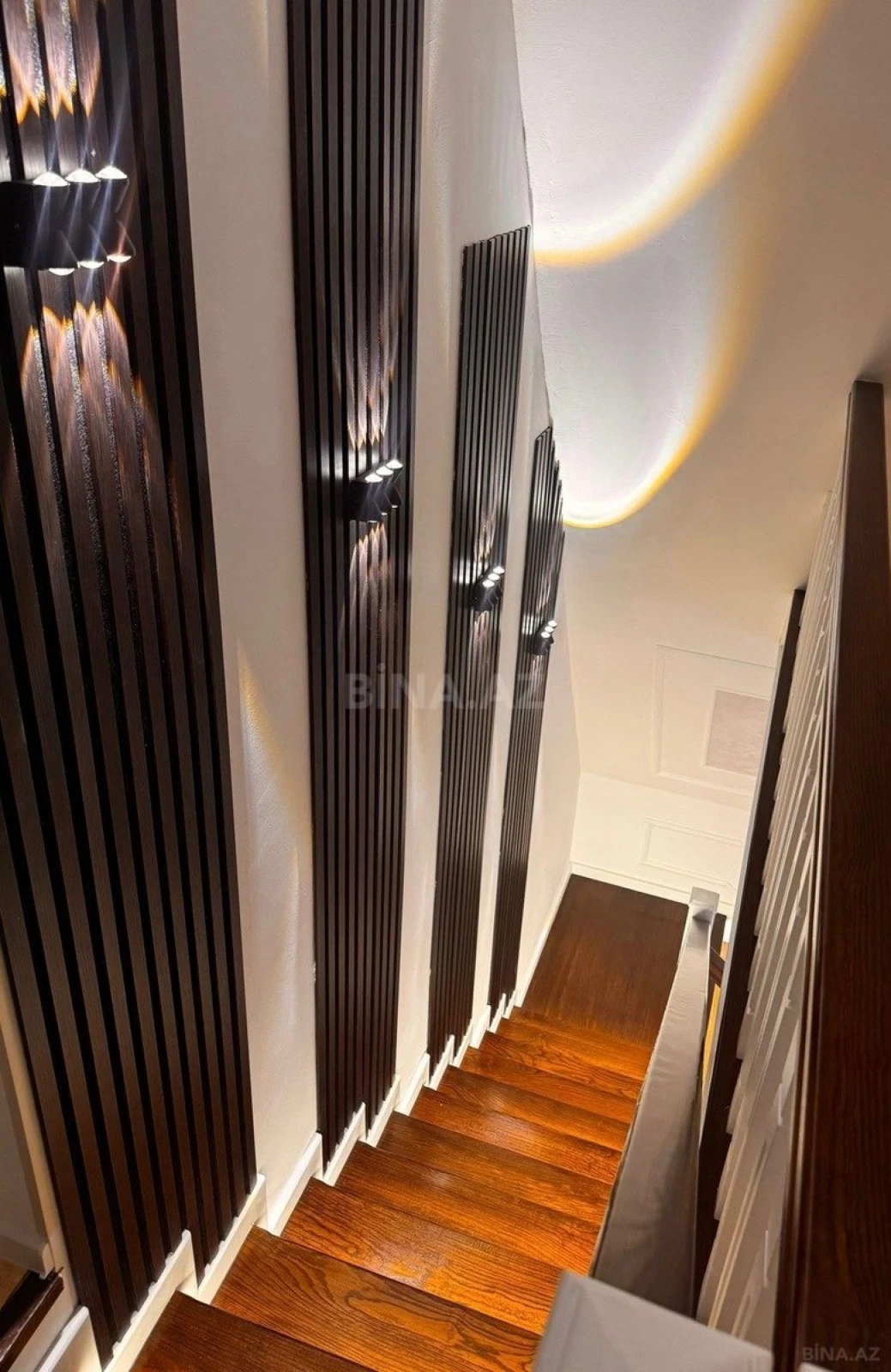 Kirayə verilir 4 otaqlı mənzil 110 m²