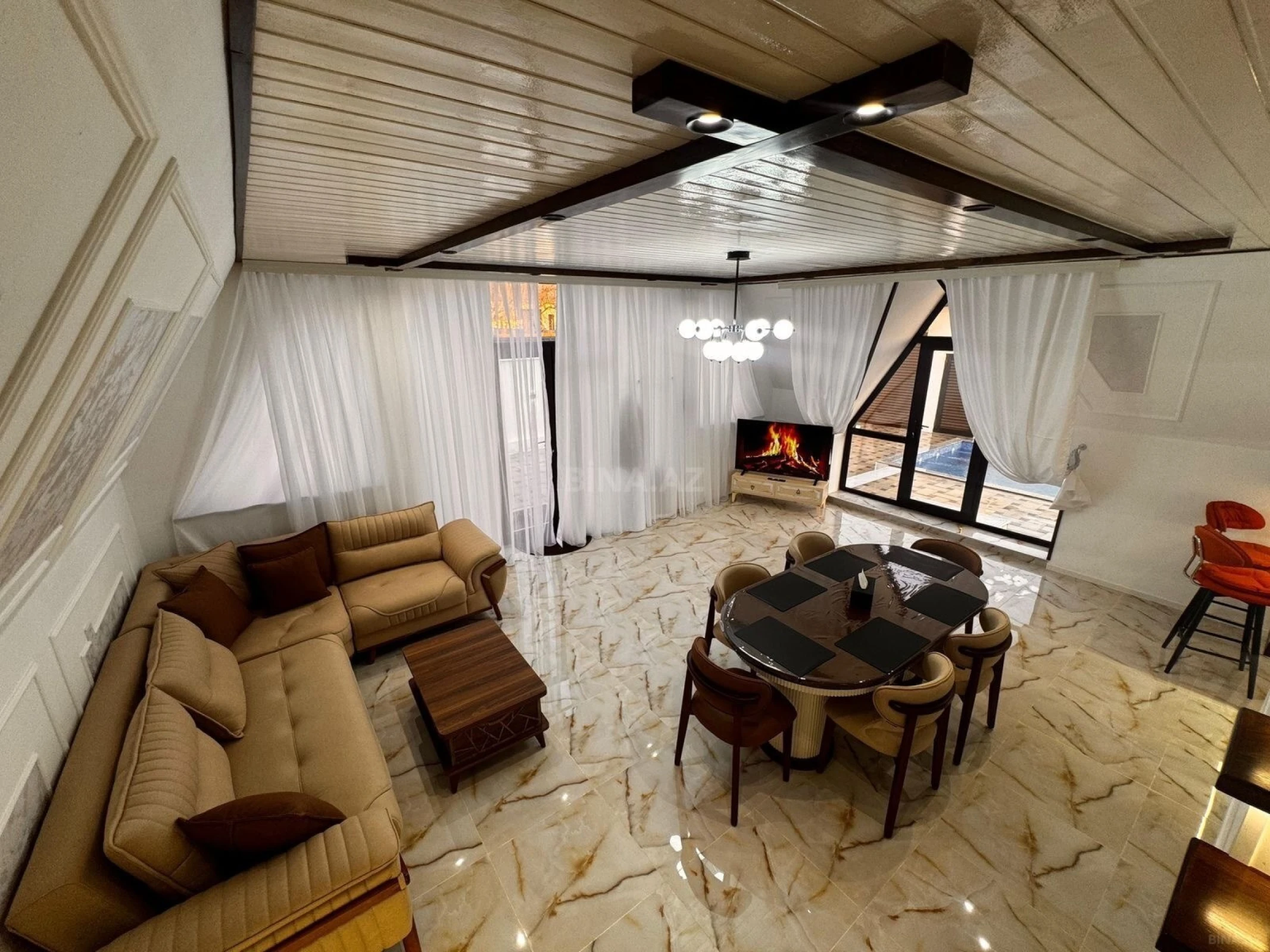 Kirayə verilir 4 otaqlı mənzil 110 m²