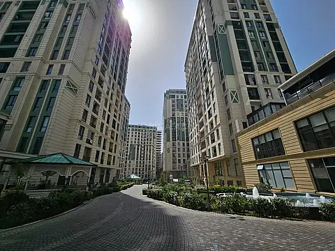 Satılır 3 otaqlı mənzil 140 m² — Bakı, 5-ci mikrorayon 3 otaq 140.00 m²