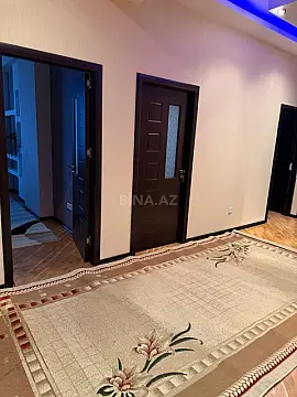 Kirayə verilir 2 otaqlı mənzil 86 m²