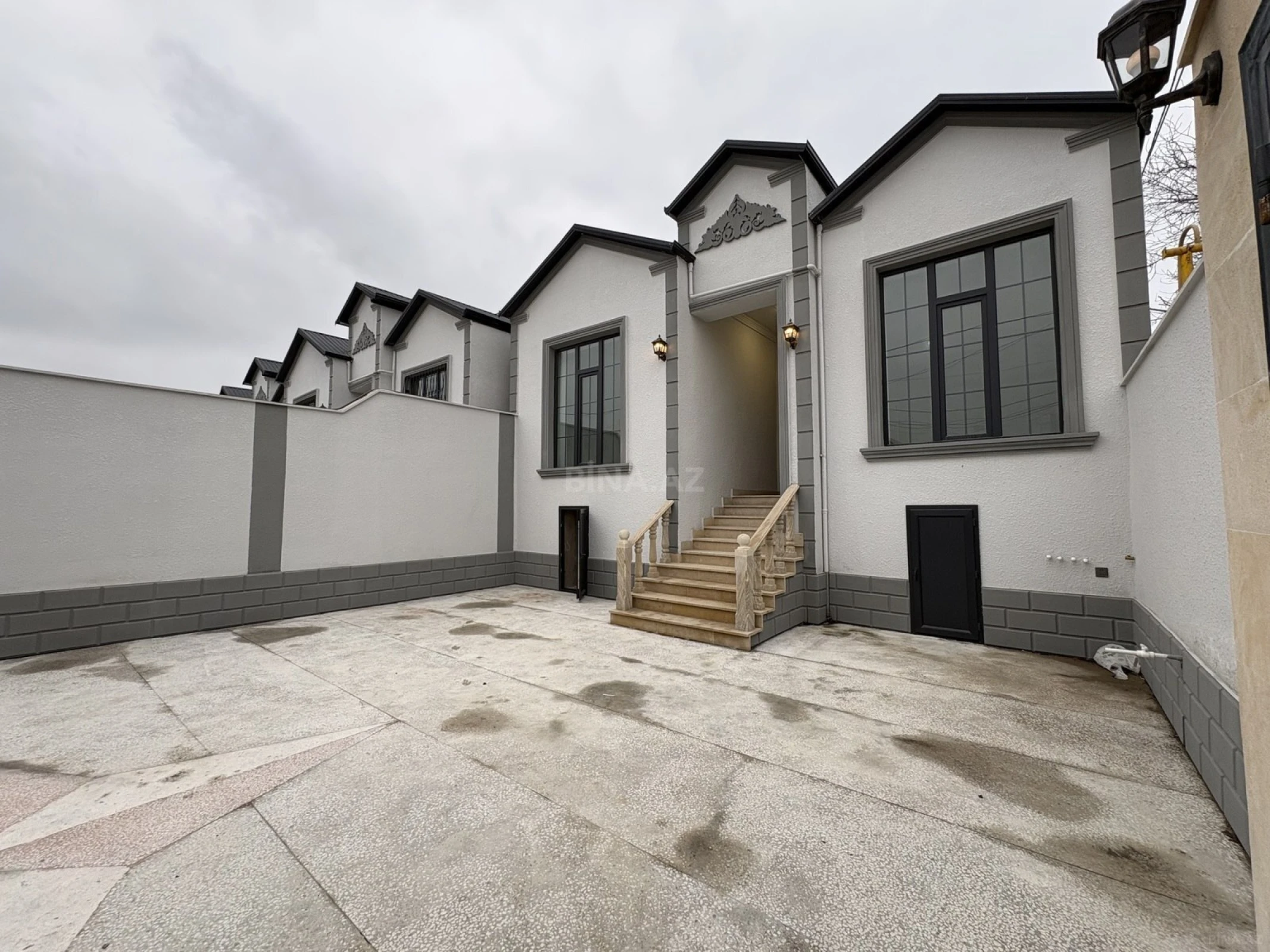 Satılır 4 otaqlı həyət evi 110 m²