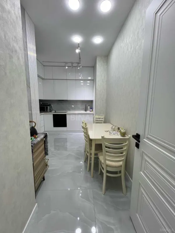 Satılır 3 otaqlı mənzil 87 m²
