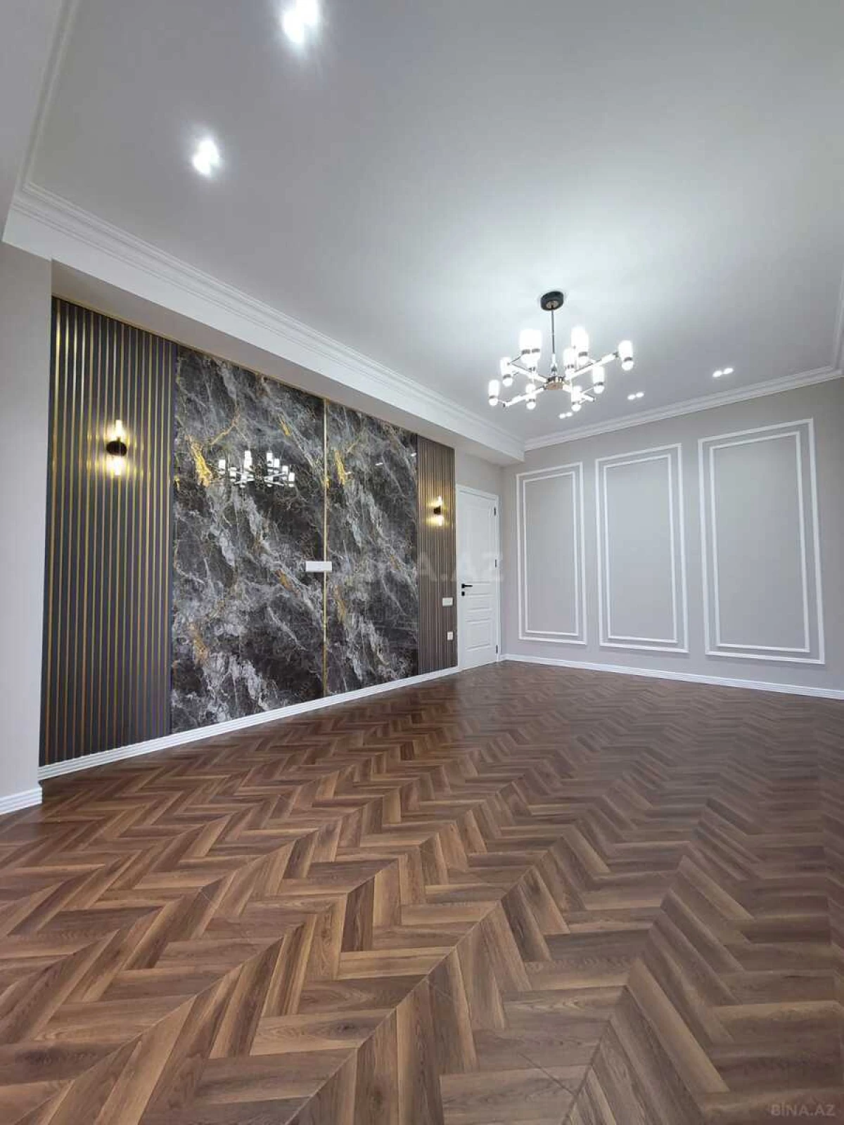 Satılır 3 otaqlı mənzil 87 m²