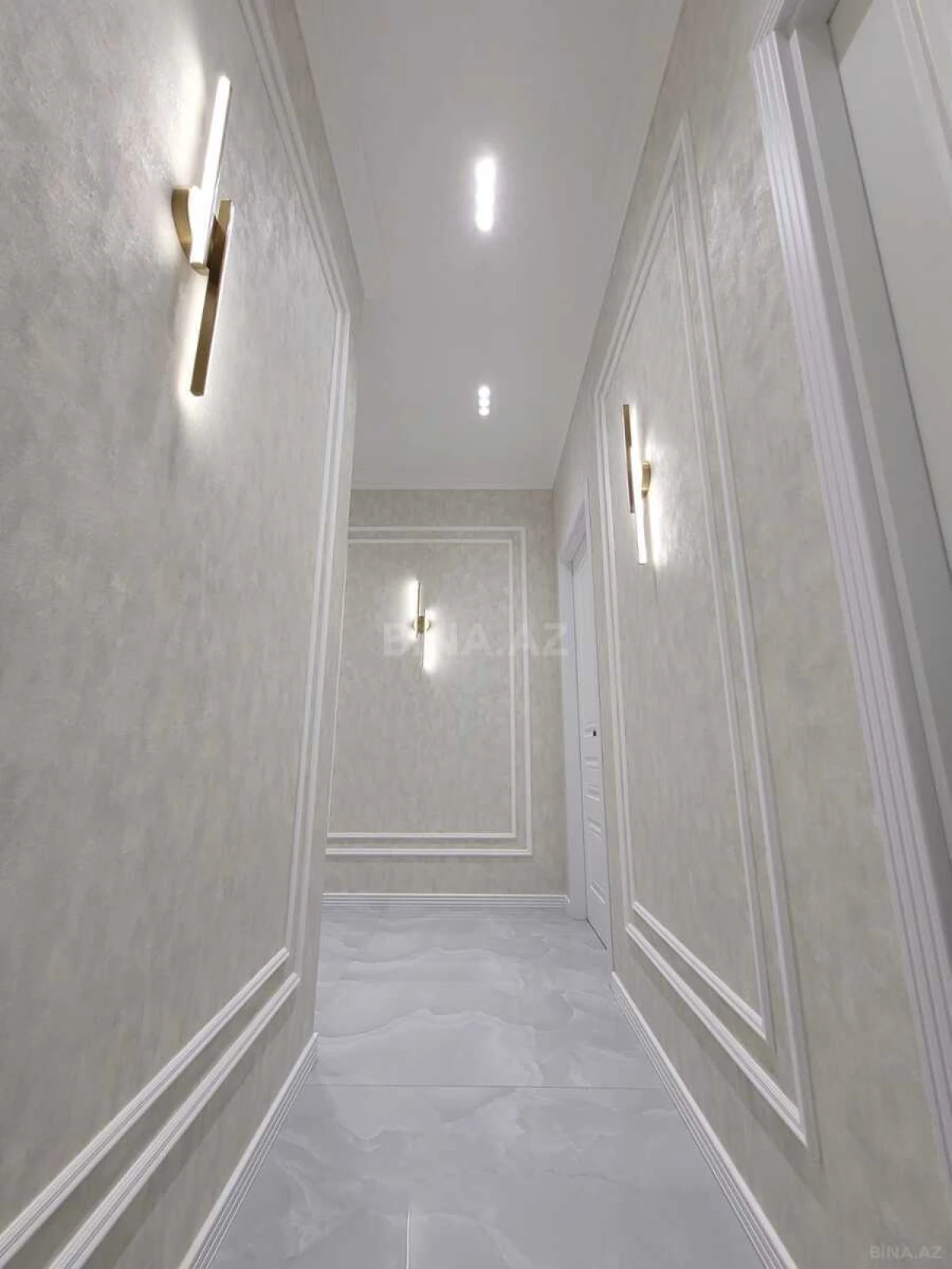 Satılır 3 otaqlı mənzil 87 m²