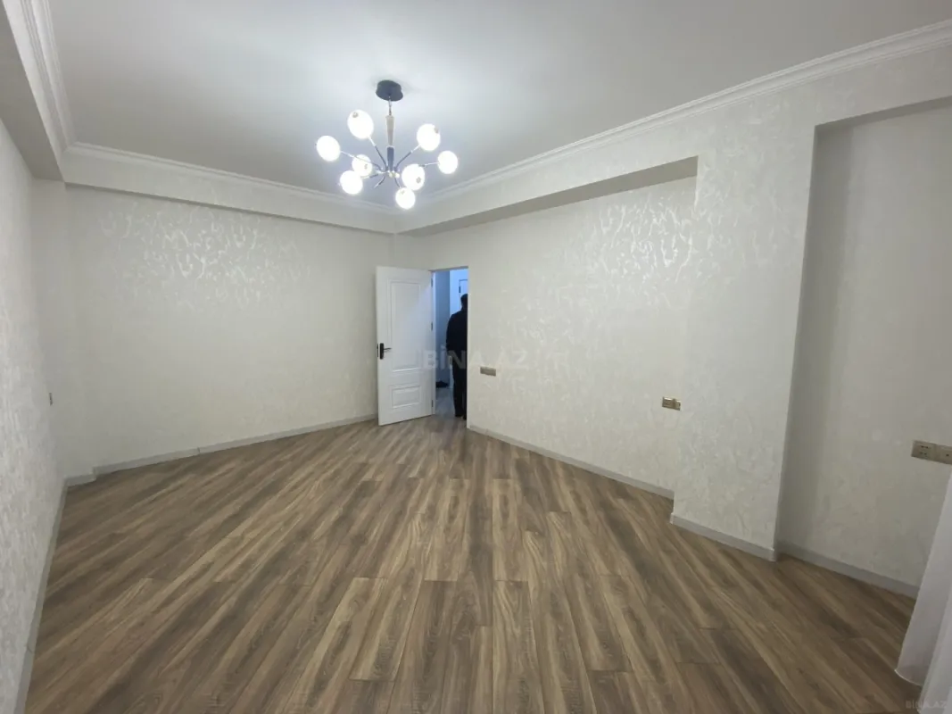 Satılır 2 otaqlı mənzil 42 m²