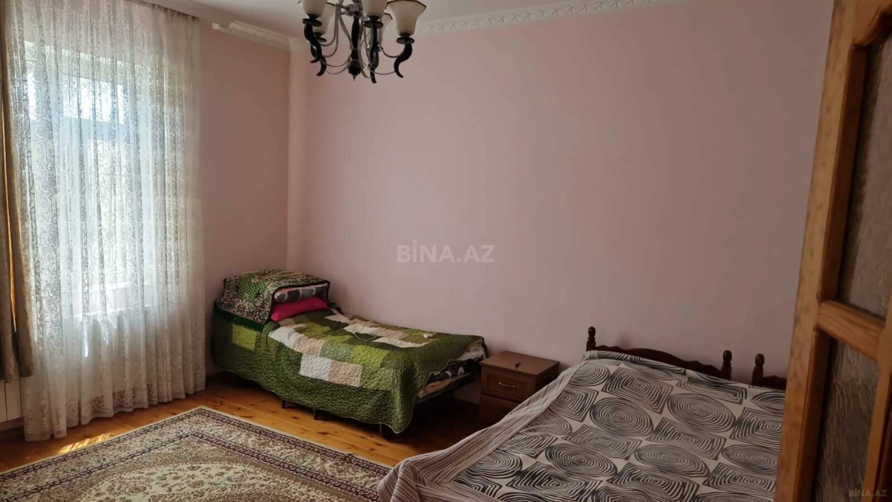 Satılır 4 otaqlı həyət evi 230 m²