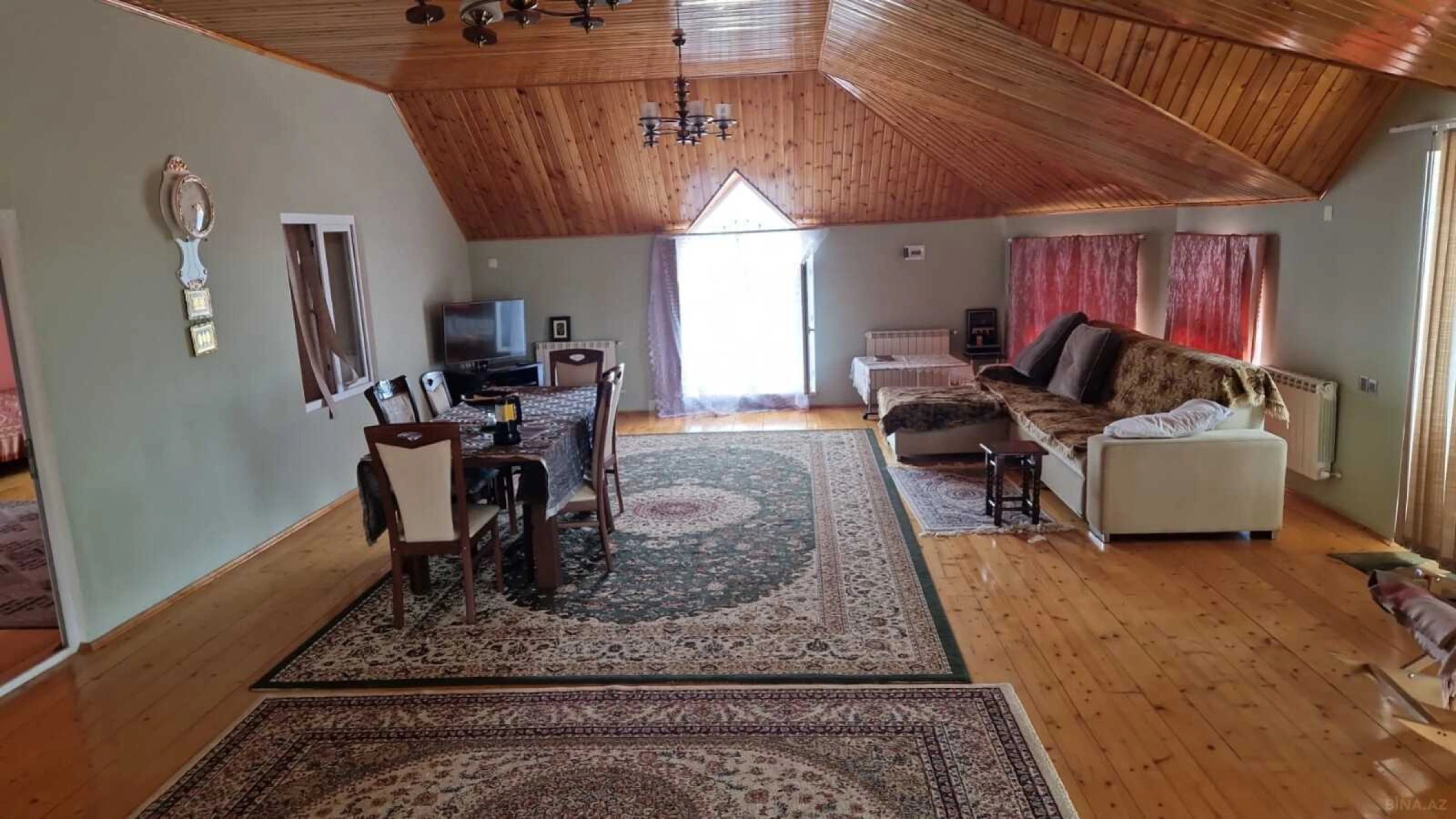 Satılır 4 otaqlı həyət evi 230 m²