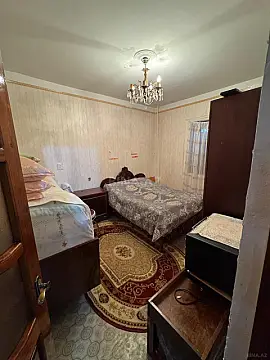 Satılır 4 otaqlı mənzil 110 m²